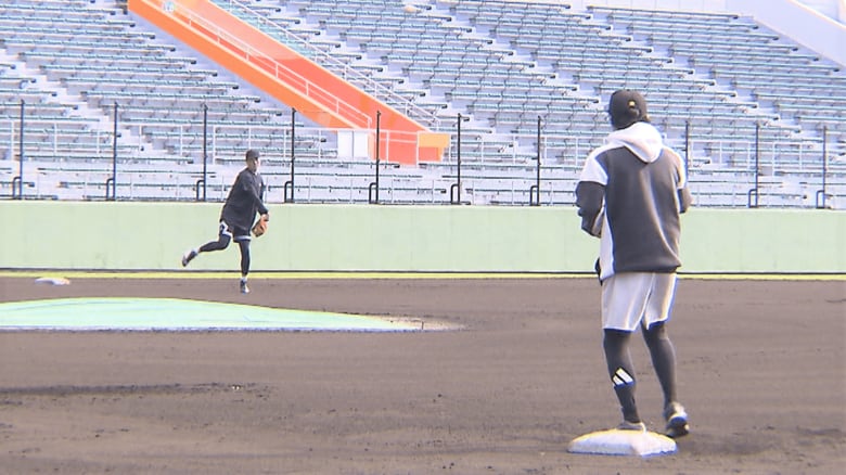 サードからの距離・感覚に慣れる