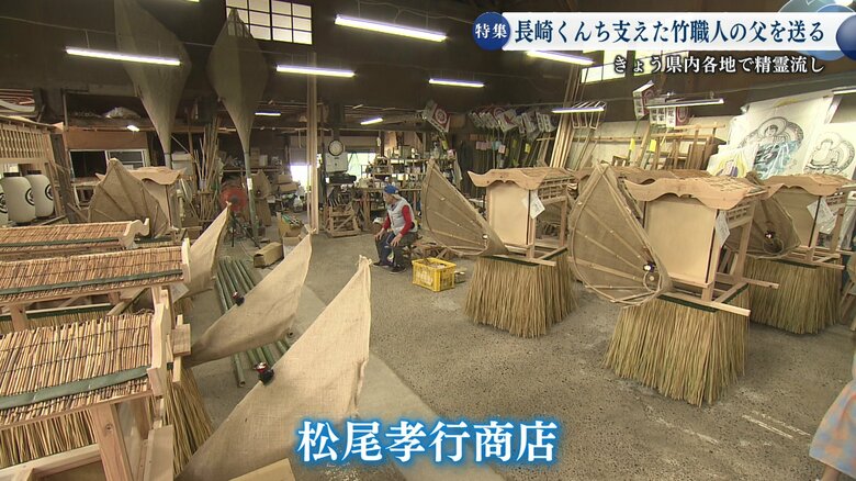 毎年60席ほどの精霊船を作っている