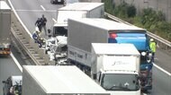 圏央道で大型トラックや乗用車など5台の玉突き事故…2人死亡・3人けが　トラック運転の男を現行犯逮捕　埼玉・入間市