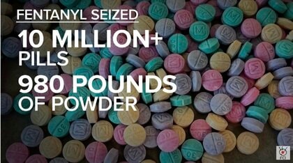  鮮やかに着色された「レインボーフェンタニル」　アメリカで若者の合成オピオイド過剰摂取が急増