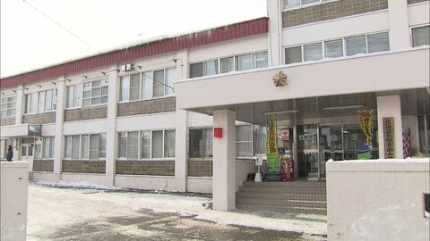 【バックカントリーで遭難】「スキー場のコースから外れてしまった」正月の札幌国際スキー場で男性4人遭難＿オーストラリア人ガイドとアメリカ人3人が知人通じ救助要請＿消防隊が山中で発見し救助〈北海道札幌市〉