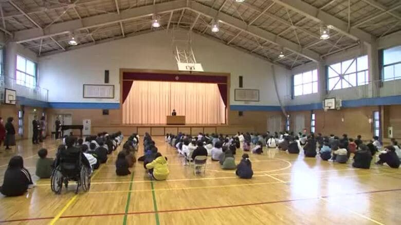 多くの小学校で2学期終業式　待望の冬休みに　岩手県｜FNNプライムオンライン