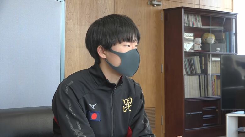 三条市役所にやって来たのは…