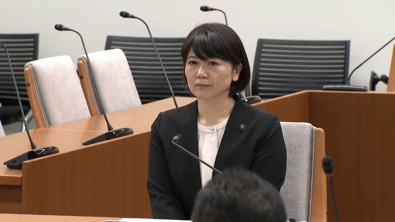 市議会での小川晶・前橋市長（10月2日午前）