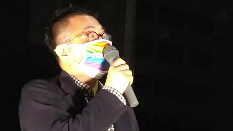 ゲイ当事者の松中権さん（30日自民党本部前）