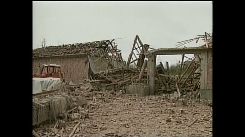 爆撃されたコソボ自治州（1999年）