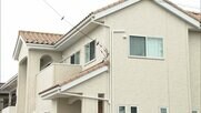 水色のランドセルで通学始めたばかり　小1娘を殺害か　42歳父親を逮捕　同じ布団の上で3歳息子も死亡　群馬・伊勢崎市