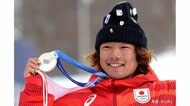 スノーボード男子スロープスタイルで長谷川帝勝（20）が銀メダル　半月板損傷からの復活【ミラノ・コルティナ五輪】