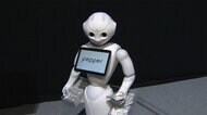 “ペッパーくん”生産を一時停止 フランスで人員削減も...