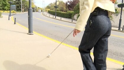 スマホと連動できる白杖が音声で道案内！歩行中に危険回避も…英語など10以上の言語に対応2026年に日本語版発売目指す　トルコ