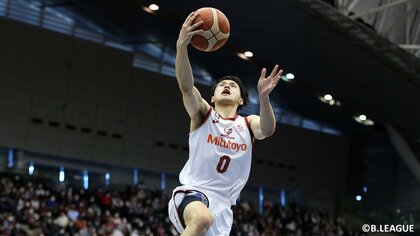 Bリーグ“神奈川ダービー”は残り0.7秒で劇的決着！川崎ブレイブサンダース藤井祐眞が決めた！