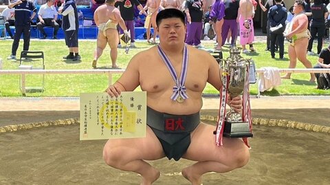 富山県勢が史上初の快挙！　学生相撲新人選手権の東・西日本両大会でダブル優勝　2人とも朝乃山の母校中学出身の逸材　富山に大相撲黄金時代の到来を予感