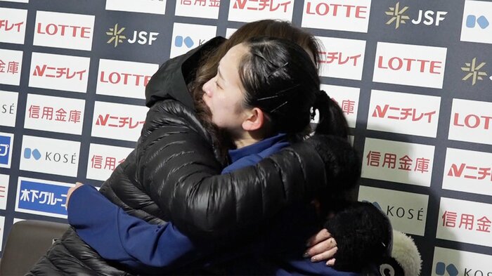 キスクラではコーチと喜びを分かち合った