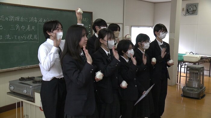 秋田修英高校ステップUPコースの生徒たち