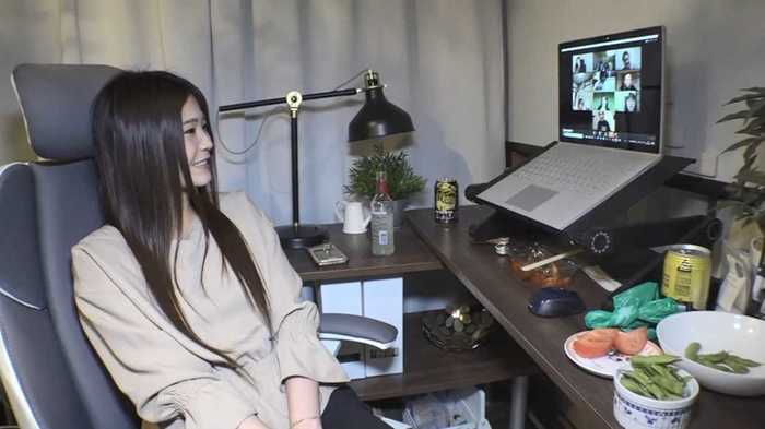 リモートワーク時代の新たな “飲みニケーション”