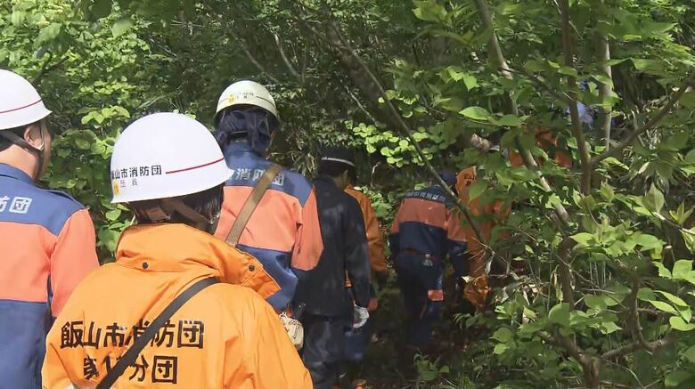 東京都職員の男性(68)が行方不明　ネマガリダケ採りで仲間2人と長野県内の山林へ　待ち合わせ場所に現れず、携帯電話も持っていない　ドローンも使い44人態勢で捜索中　飯山市｜FNNプライムオンライン