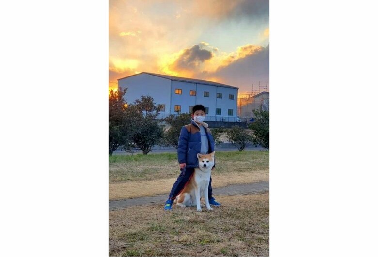 提供：秋田犬 杏(あん)と蓮(れん)さん