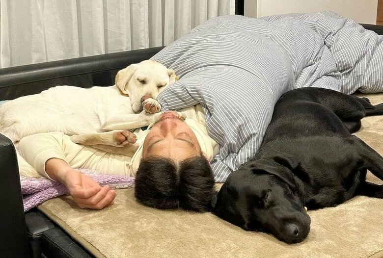 左：えまちゃん　右：のあちゃん