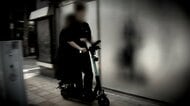2人乗りで歩道走行、信号無視に逆走など次々　電動キックボード危険走行を取り締まり　大阪