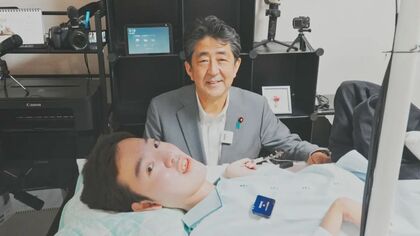 自筆で「平和と繁栄を祈る」安倍元首相…交流あった人が語る温厚な人柄と国への思い