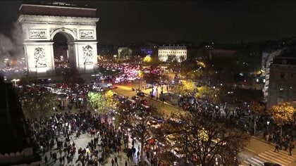 W杯 フランス代表のベスト4進出でサポーター歓喜　一部が暴徒化