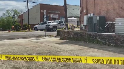 16歳少女の誕生日会で銃乱射　事件直前に参加者の間で口論か　20人以上撃たれ4人死亡　米・アラバマ州