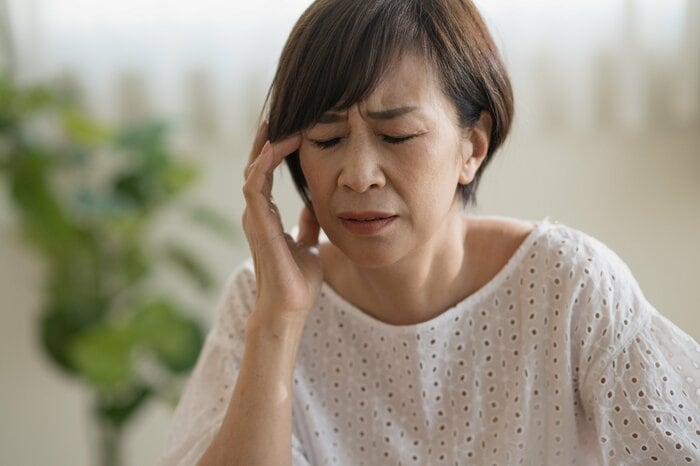 傷つく言葉は真正面から受け止めず、斜めにかわそう(画像:イメージ)
