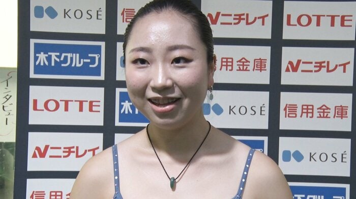 フリー演技後、インタビューに応じた岩野