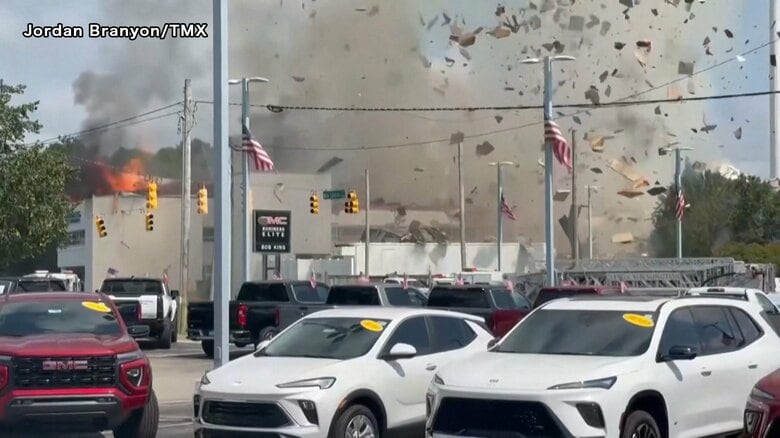 アメリカ・ノースカロライナ州で動物病院が爆発…消防隊員4人けが｜FNNプライムオンライン