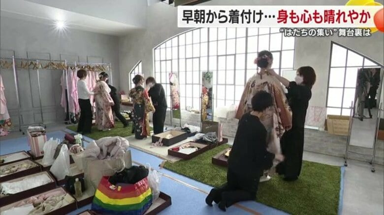 「久しぶり！」コロナの直撃を受けた世代が成人式　華やかな振り袖姿で再会した愛媛県松山市の若き卵たち【愛媛発】｜FNNプライムオンライン