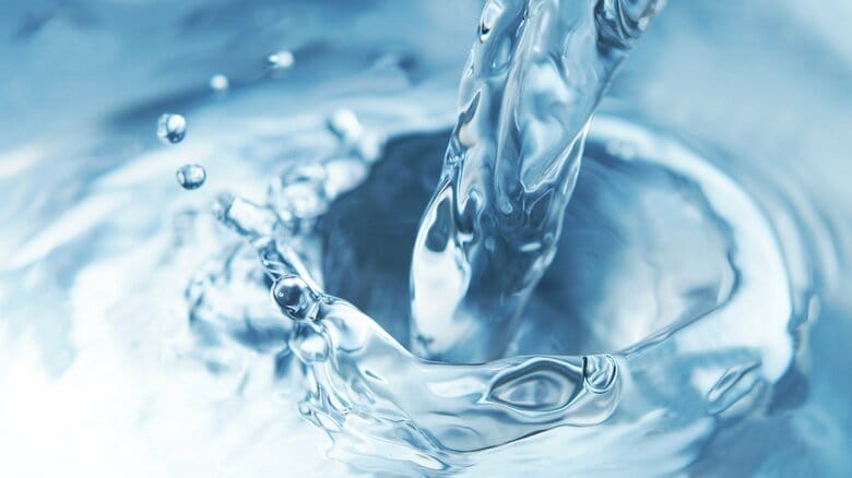 ベテランから技術継承ができず補修や更新も追いつかなくなる…。水インフラを24時間支える水道職員の人材不足による深刻な影響｜FNNプライムオンライン
