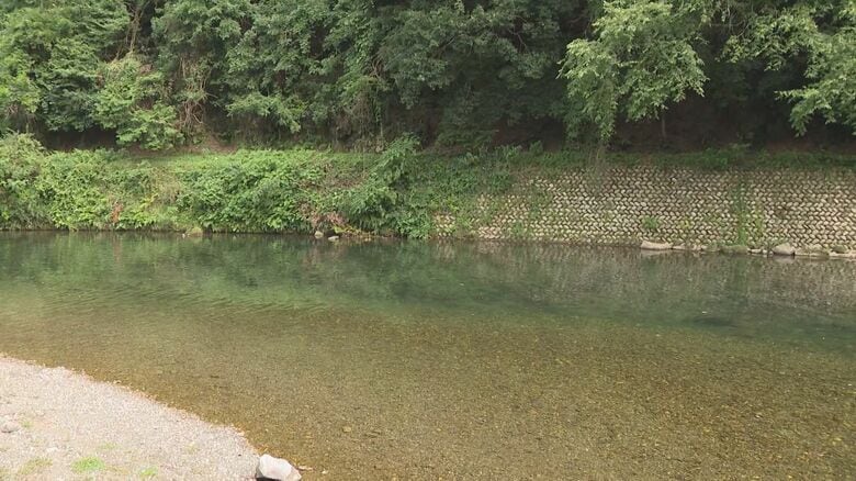 知人女性と2人で遊びに…50代男性が川で流され意識不明の重体 岸から10m程離れた水深約1.5mの場所で見つかる｜FNNプライムオンライン