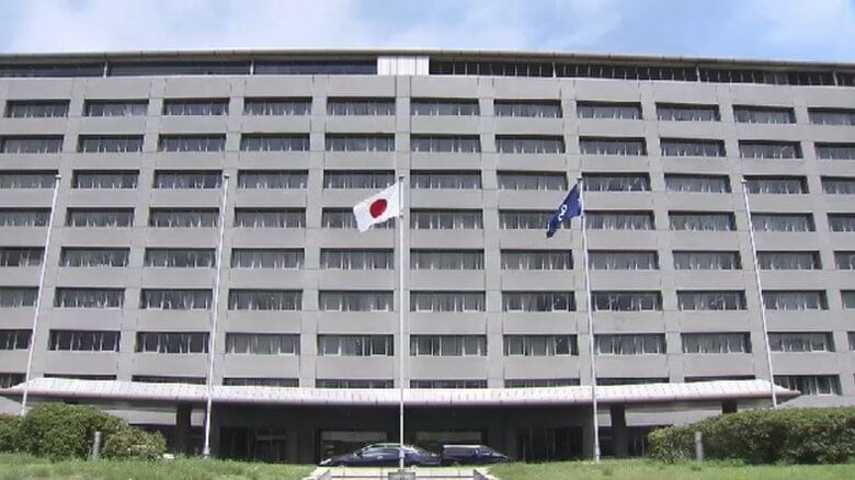 県職員の男を“下半身露出”で現行犯逮捕　橋の上で自転車の女性とすれ違いざまに…　福岡市　｜FNNプライムオンライン