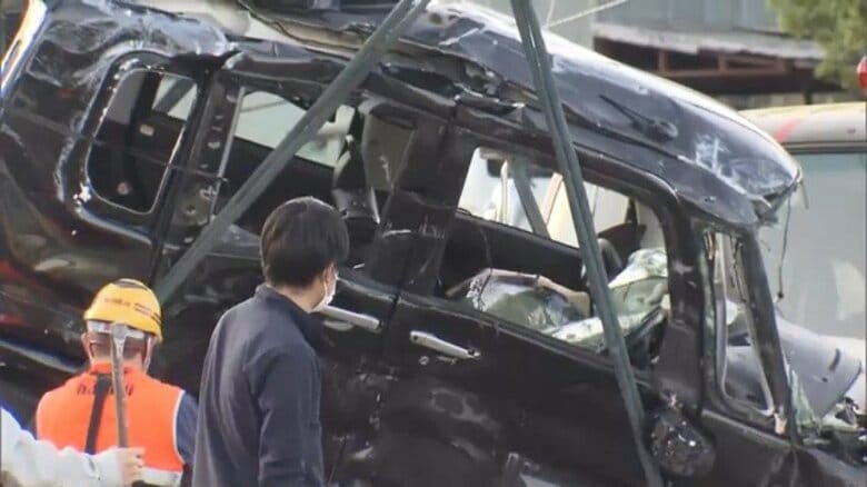 ダンプカーと軽乗用車が出合い頭で衝突か…男女2人死亡・1人重傷　現場は信号機のない交差点　茨城・石岡市｜FNNプライムオンライン