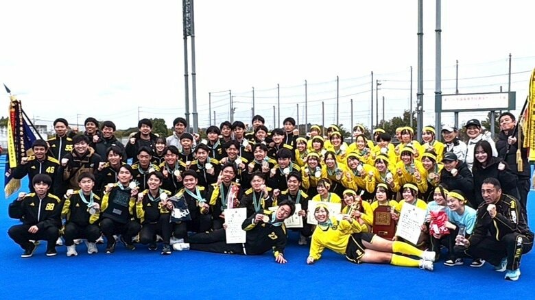 男女が同時優勝　全国高校選抜大会ホッケー　女子は最後のワンプレーで劇的な逆転勝利で4連覇　男子は11年ぶりの栄冠　｜FNNプライムオンライン