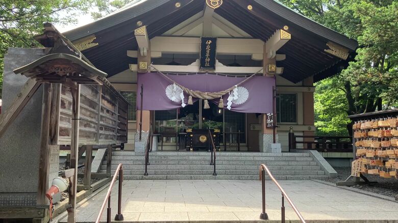 中島公園にある彌彦神社