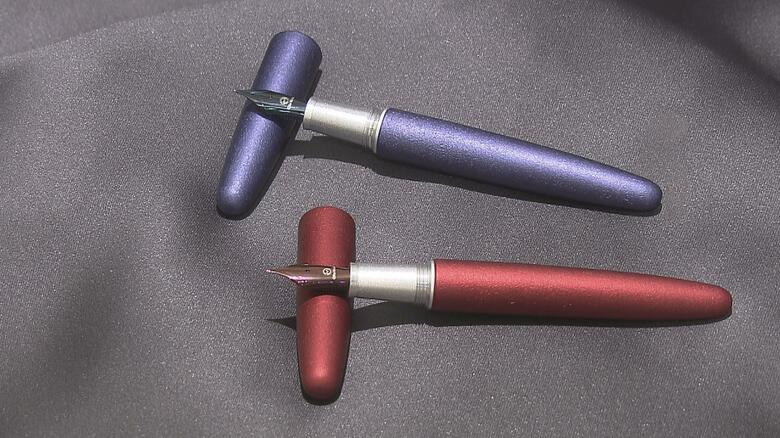 設計・加工・組み立ての全てを大分で行った「STARDUST万年筆」