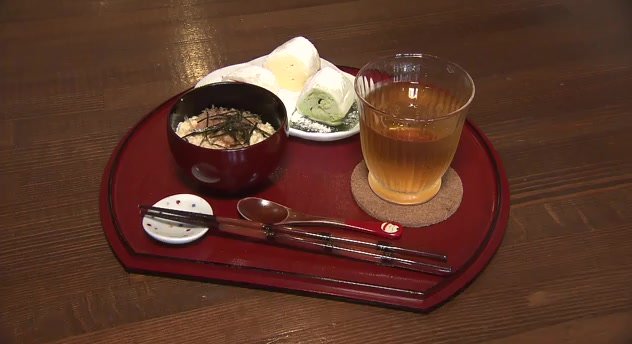 豆腐もちと和スイーツのセット
