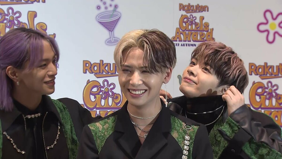 JO1 川尻蓮 好きな女性のファッションは「首をうずめる姿」 小芝風花