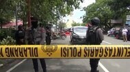インドネシア警察本部銃撃 射殺の女 SNSに「イスラム国」の旗投稿