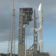 アマゾン参入やスペースX従業員が新市長の自治体まで誕生…民間企業がけん引する宇宙ビジネス最前線　航空自衛隊も契約する宇宙ゴミ監視企業も　