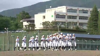 大船渡高校の全員野球　機動力と自主性を武器に岩手の頂点へ　地域への思いとともに「勝って一番長い夏にしたい」