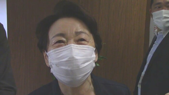記者に対し「そういう不条理なことがある」と語る山谷議員