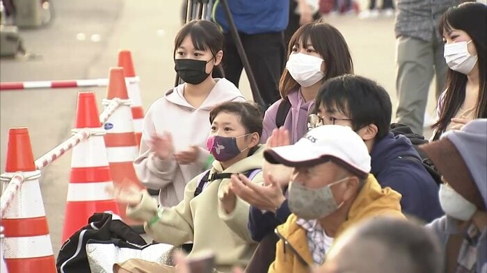 高田松原運動公園でイベントを楽しむ人たち