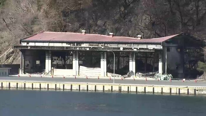 定置網漁は倉庫が全焼し再開の見通しが立たない