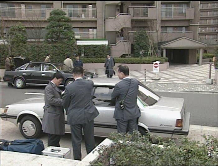 長官銃撃事件の捜査には大量の捜査員が動員された