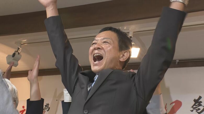 【開票速報】新人同士の一騎打ち　大町市長選　元県職員の柳原健さん（56）が初当選　柳原健さん（56）7,376票　 植松悠一郎さん（45）3,985票　（午後10時52分現在　開票率100％）｜FNNプライムオンライン