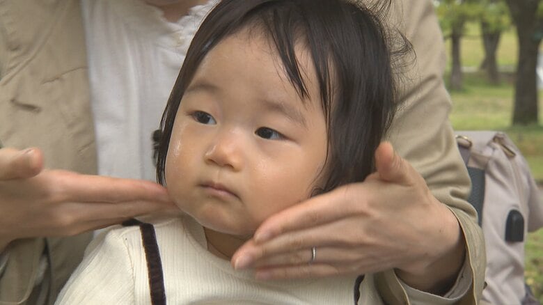 子どもの日焼け 皮膚科医が教える正しい日焼け止めの塗り方、子どもが嫌がらないコツも 「ギュッとペタペタ塗り」で楽しく対策|FNNプライムオンライン