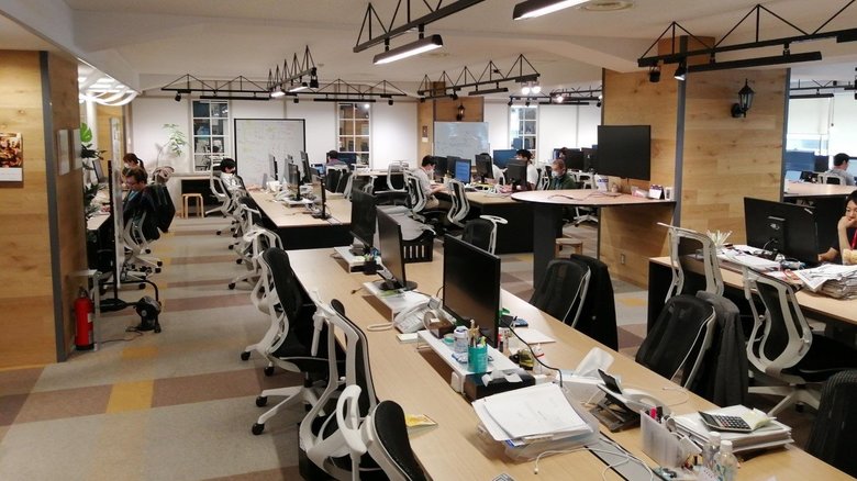 ENECHENGEのオフィス。出社人数が減り、スペースが余る状態となっている(6月23日撮影)