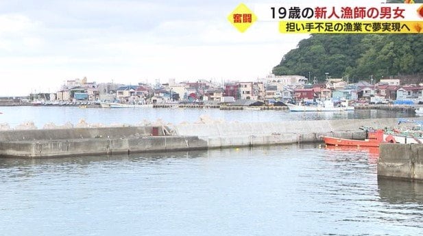 網代漁港（静岡・熱海市）